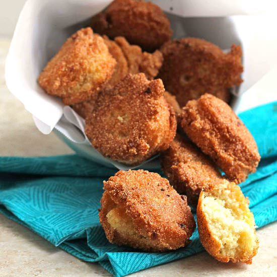 Hush Puppies - Recipe photo by grandbabycakes