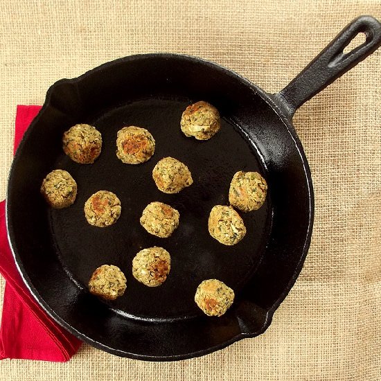 White Bean Broccoli Rabe Meatballs - Recipe photo by Connoisseurus Veg