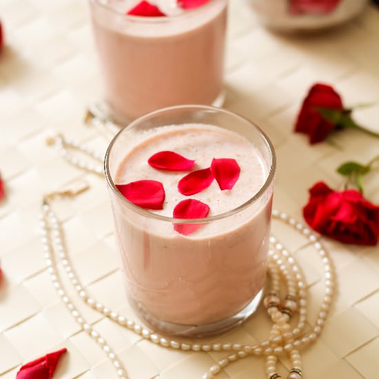 Gulkand (Rose Petal) Milkshake - Recipe photo by Akila