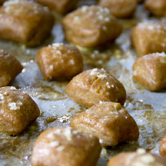 Whole Wheat Pretzel Bites - Recipe photo by K.abc