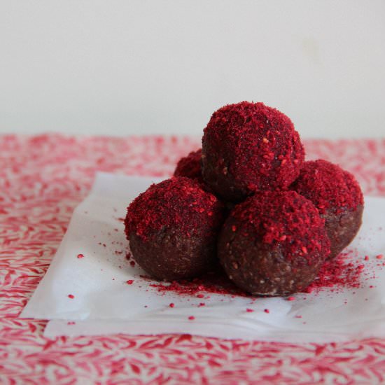 Cacao & Raspberry Truffles - Recipe photo by littleandloved