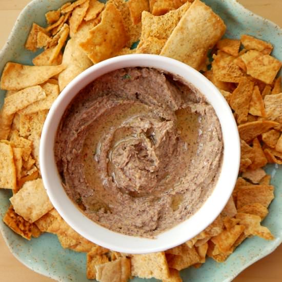 Spicy Black Bean Hummus - Recipe photo by mybaconwrappedlife