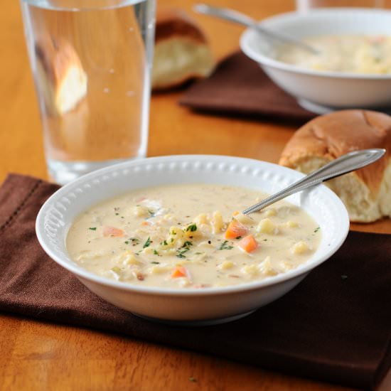 Creamy Cauliflower Chowder - Recipe photo by theminiaturemoose