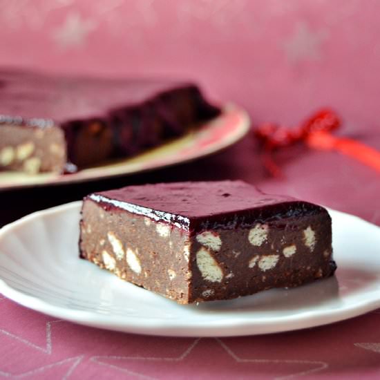 Biscuit Cake with Jelly Berries - Recipe photo by timea pop