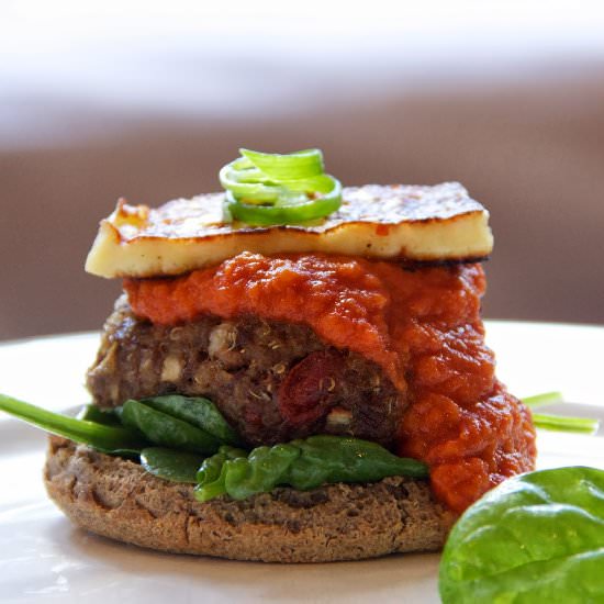 Quinoa & Goji Berry Beef Burgers - Recipe photo by littleandloved