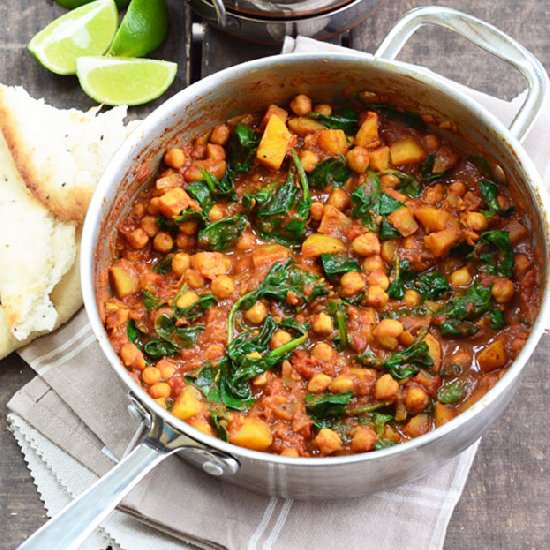 Chickpea and Spinach Curry - Recipe photo by My Golden Pear