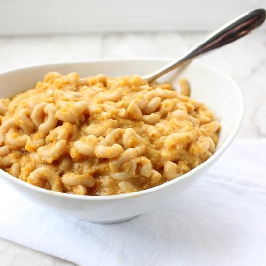 Healthy Crock Pot Mac & Cheese - Recipe photo by steworastory