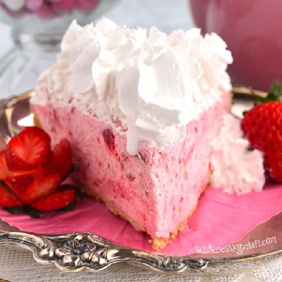 Three Step Strawberry Cream Pie - Recipe photo by The Goldilocks Kitchen