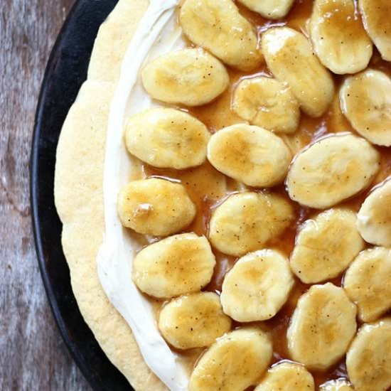 Bananas Foster Cookie Pizza - Recipe photo by simplygloria