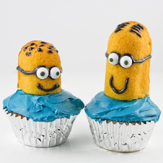 Minion Cupcakes - Recipe photo by pipandebby