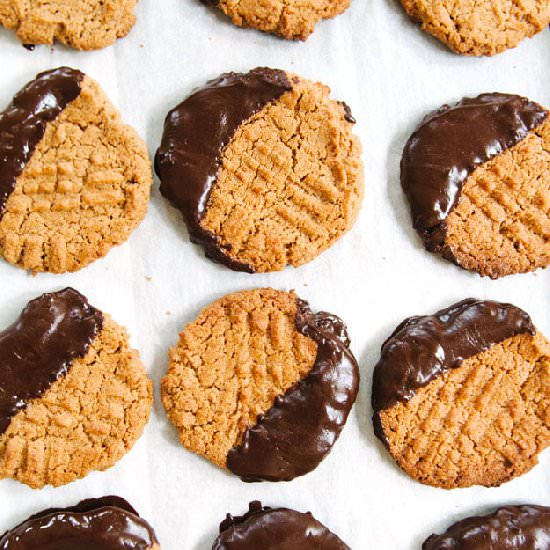 Chocolate Peanut Butter Cookies - Recipe photo by SoLetsHangOut