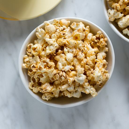 Cinnamon and Chipotle Spiced Popcorn - Recipe photo by aidamollenkamp