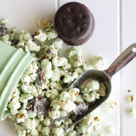 White Chocolate Thin Mint Popcorn - Recipe photo by lollyjane