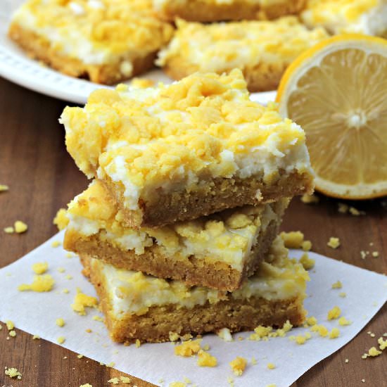 Easy Lemon Bars - Recipe photo by thebelleofthekitchen
