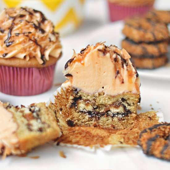 Samoa Surprise Cupcakes - Recipe photo by bethcakes