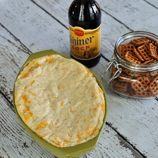 Warm Beer Cheese Dip - Recipe photo by diprecipes