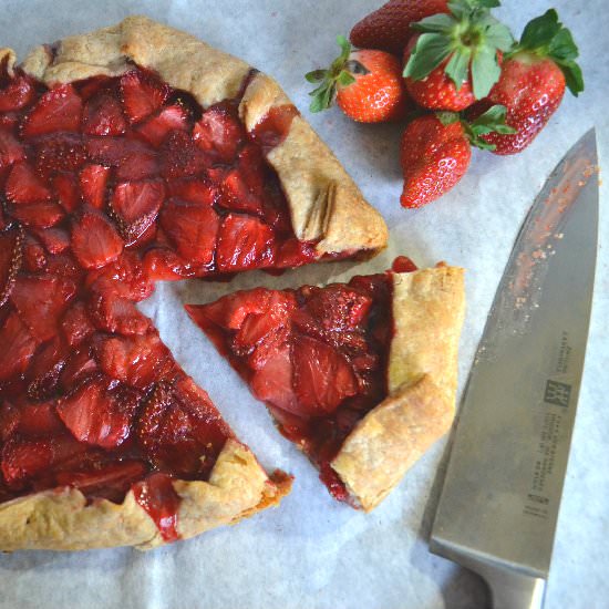 Strawberry Crostata - Recipe photo by DelishDlites