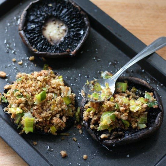 Stuffed Mushrooms - Recipe photo by reallyprettyuseful