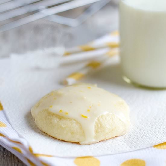Lemon Ricotta Cookies - Recipe photo by taste and tell