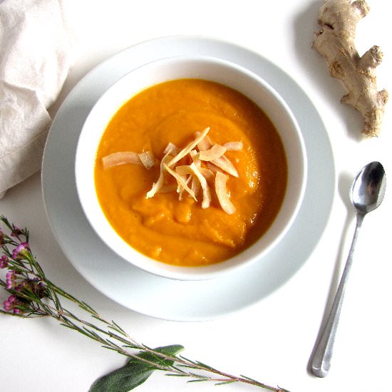 Carrot Ginger Bisque - Recipe photo by letsregale