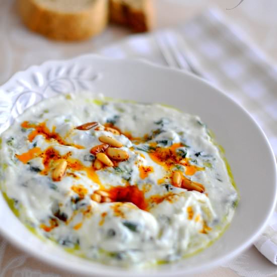 Turkish Spinach Yogurt Mezze - Recipe photo by PelinChef