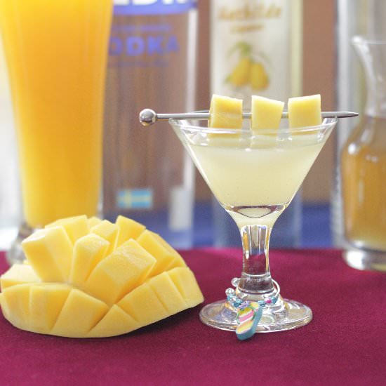 Mango Coconut Martini - Recipe photo by tastesspicy