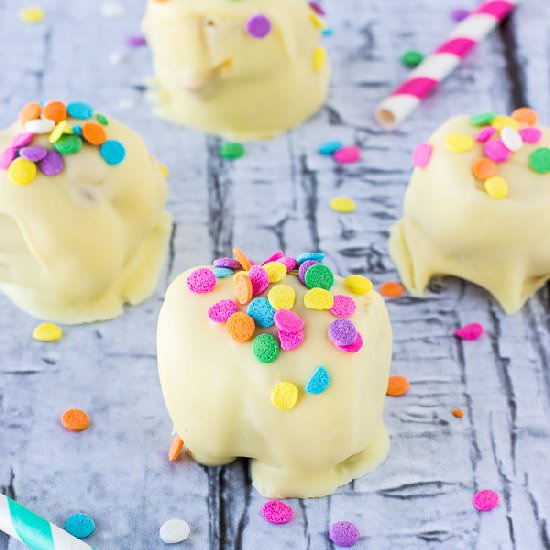 Chocolate Covered Banana Bites - Recipe photo by Deliciously Sprinkled