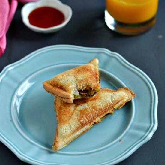 Potato Masala Sandwich - Recipe photo by naliniskitchen