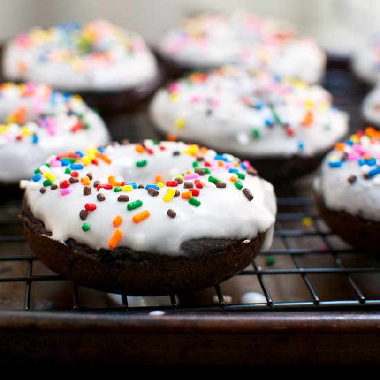 Better-Than-Dunkin Chocolate Donuts - Recipe photo by buttercreamfanatic