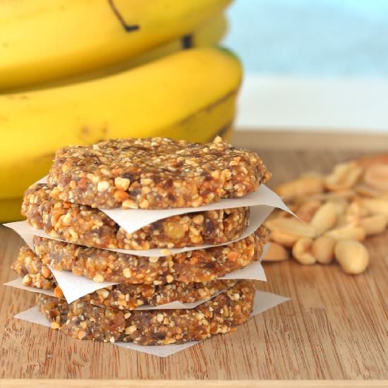 Peanut Butter and Banana Cookies - Recipe photo by MomWhatsForDinner