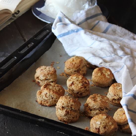 Whole Spelt Flour & Oatmeal Scones - Recipe photo by craftmarmalade