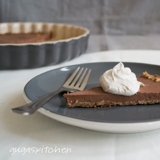 Chocolate Tart with Raw Nutty Crust - Recipe photo by gugaskitchen