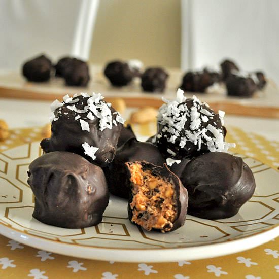 Cream Cheese Peanut Butter Balls - Recipe photo by alenatrs