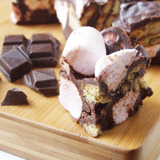 Chunky Rocky Road - Recipe photo by gathering beauty