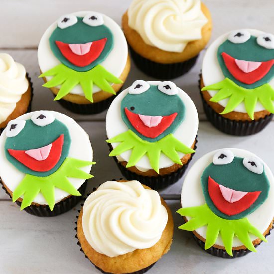 Kermit Cupcakes - Recipe photo by TheChicSite