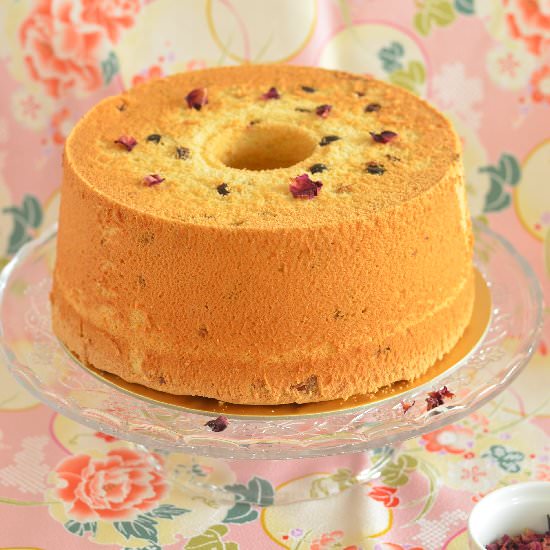 Rose cranberry chiffon cake - Recipe photo by jothetartqueen