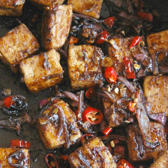 Ottolenghis Spicy Black Pepper Tofu - Recipe photo by naivecookcooks