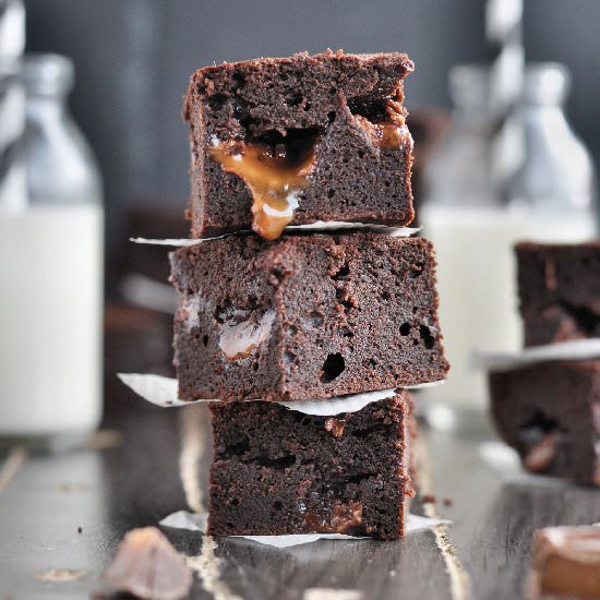 Salted Rolo Brownies - Recipe photo by Happy Cook
