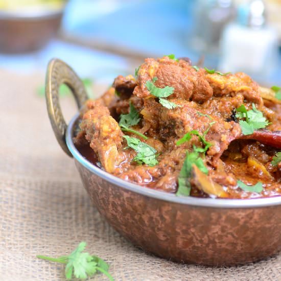 Dhuwan Dahi Gosht - Recipe photo by Whiskaffair