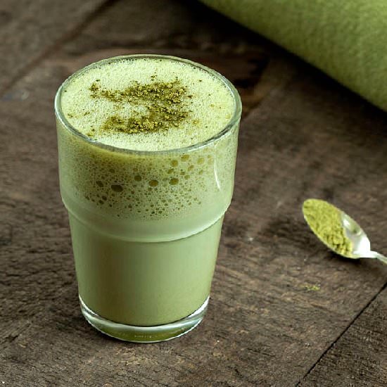 Green Tea Latte - Recipe photo by manusmenu