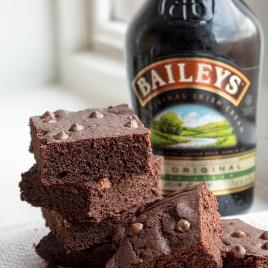 St Patrick's Day Brownies - Recipe photo by beautiPHO
