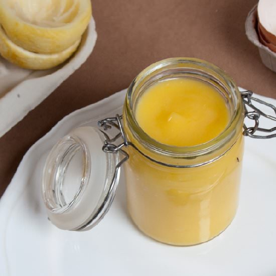 Sunny Lemond Curd - Recipe photo by butterchantilly