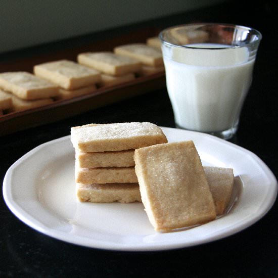 Shortbread Cookies - Recipe photo by thebrookcook.wordpress.com