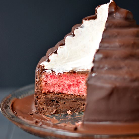 Neapolitan Hi-Hat Cake - Recipe photo by bethcakes