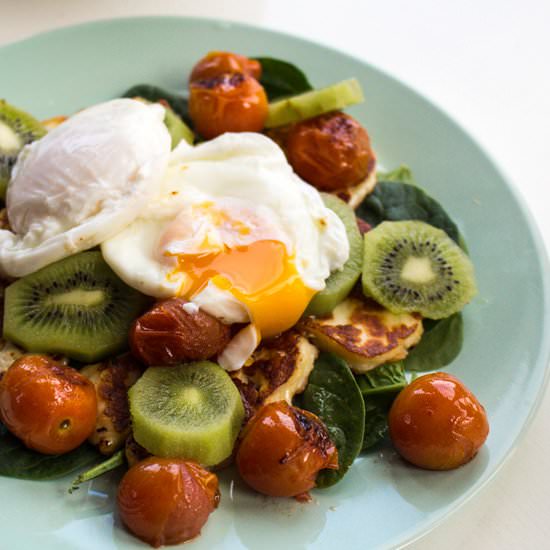 Warm Poached Egg Breakfast Salad - Recipe photo by samszho