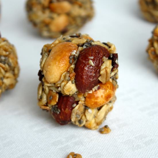 Granola Energy Bites - Recipe photo by createnplate