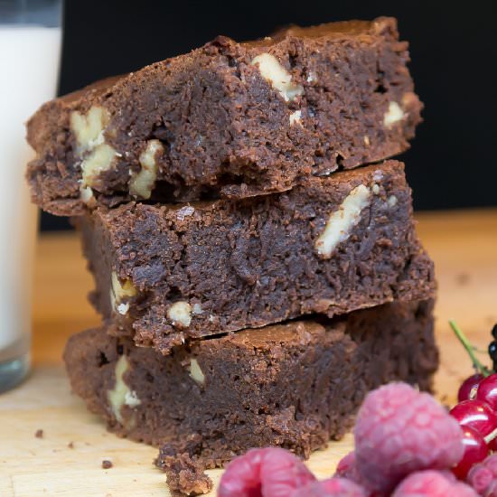Brownie with Nuts and Berries - Recipe photo by Mar de EQNME