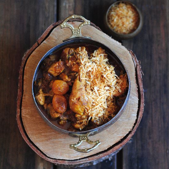 Sali Jardaloo Murghi - Recipe photo by Soma