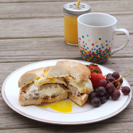 The Breakfast Cheeseburger - Recipe photo by Endlessly Inspired