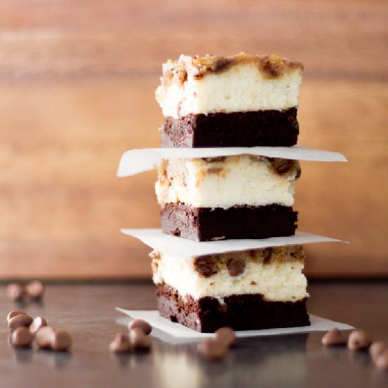 Brownie Cheesecake Cookie Bars - Recipe photo by KitchenMason